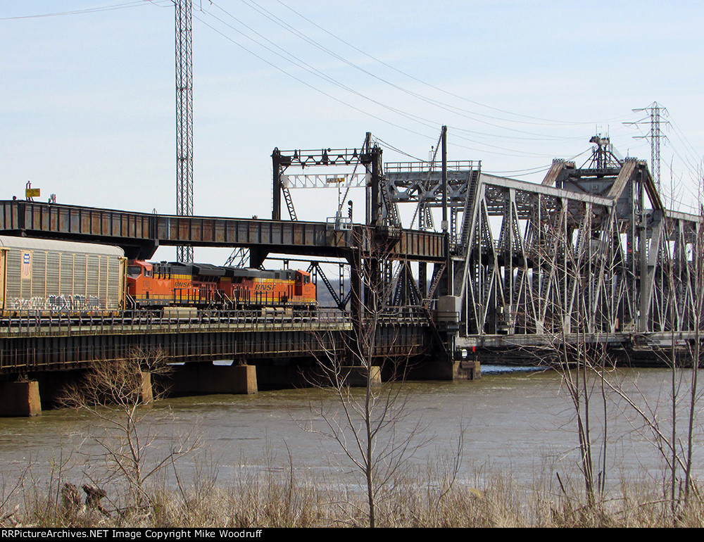 BNSF 6524